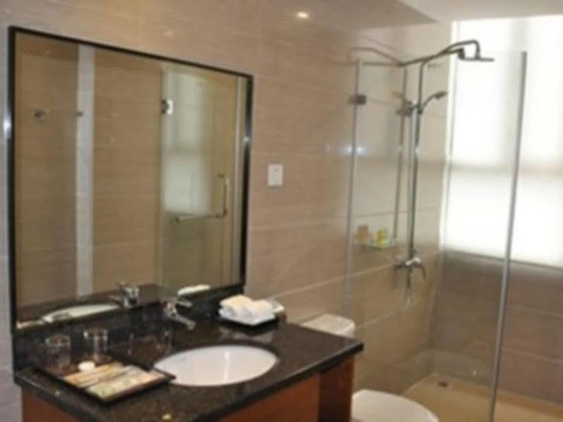 דונגגואן Wosen Hotel מראה חיצוני תמונה